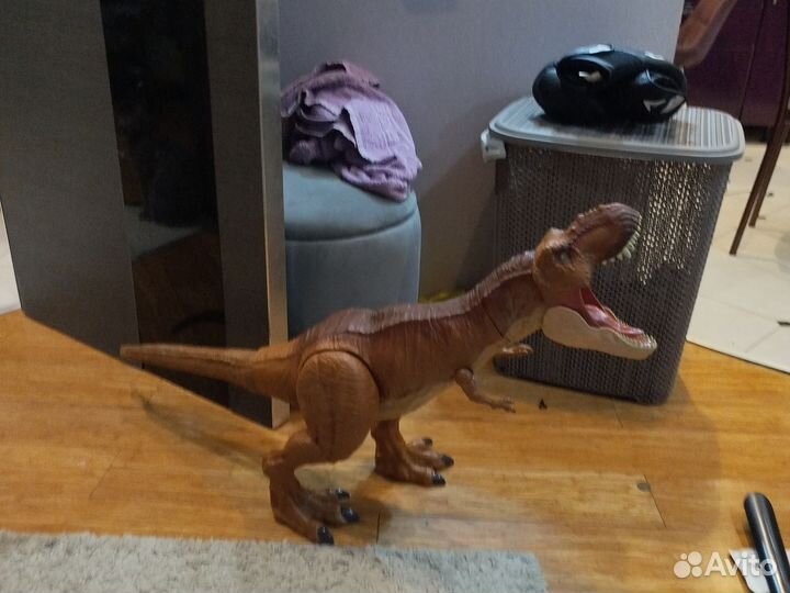 Тиранозавр Рекс большой Jurassic World mattel