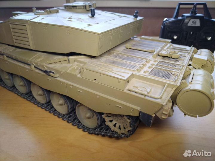 Радиоуправляемый танк HengLong British Challenger