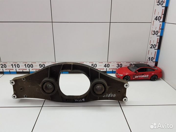 Кронштейн заднего редуктора