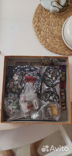 Настольная игра Зомбицид