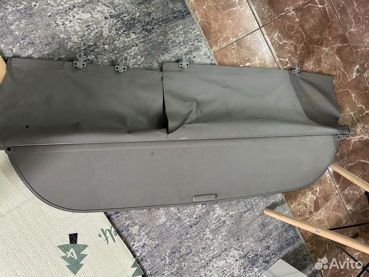 Шторка в багажник mitsubishi pajero 4