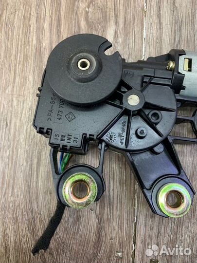 Мотор дворников задний Volkswagen Touareg