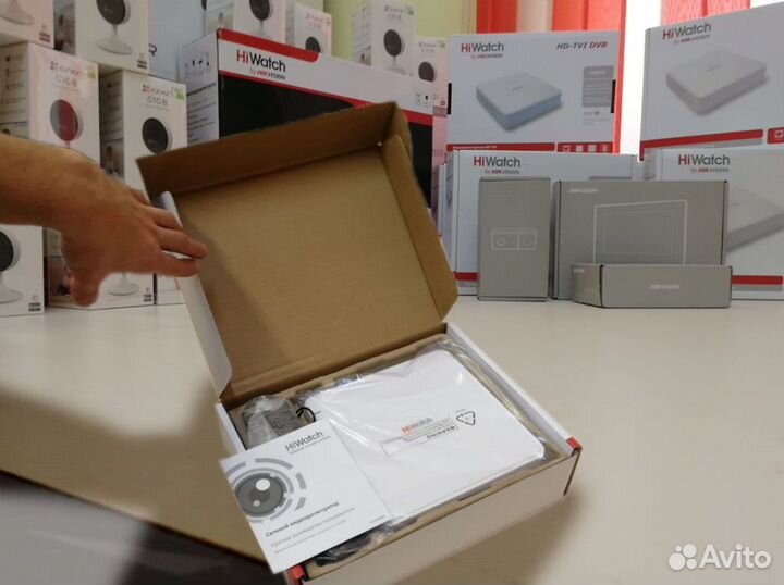 Регистраторы DS-N204(C) HiWatch 4кан