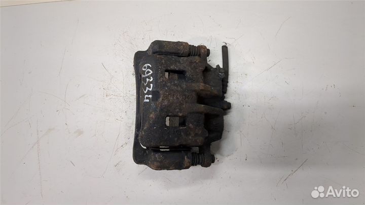 Суппорт Hyundai Santa Fe, 2004