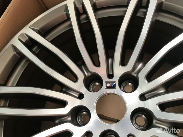 Диск BMW 5 Series, передний G30 новый