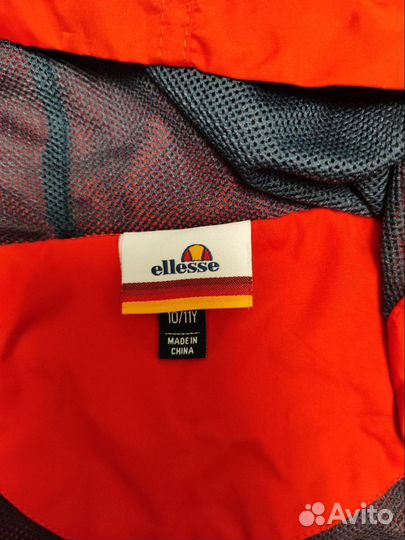 Ветровка ellesse