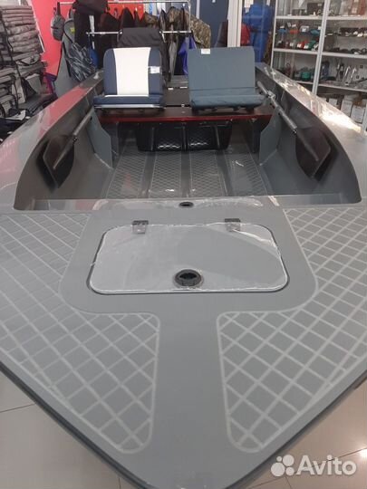 Лодка Swimmer 370XL