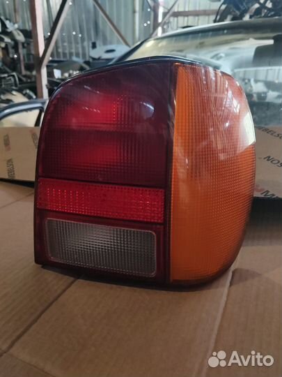 Фонарь задний правый Volkswagen Polo 3 1994-1999