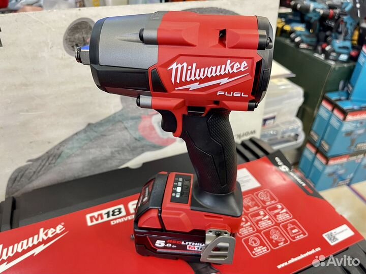 Аккумуляторный гайковёрт Milwaukee M18 4933478450