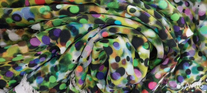 Отрез вискозы 100 зелёного цвета