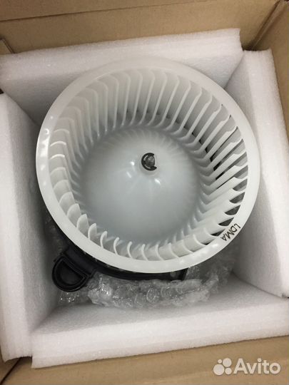 Мотор печки hyundai-IX35 97113-2Y000