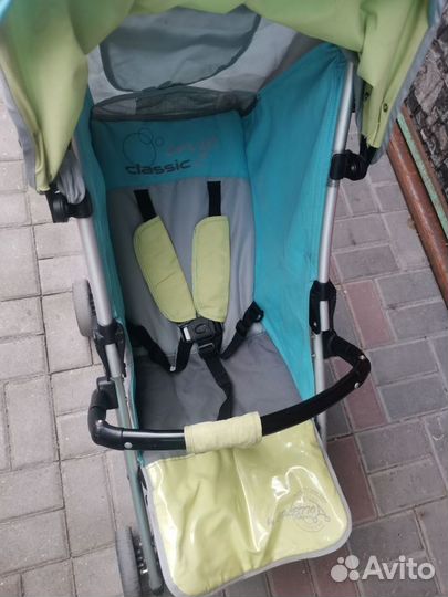 Прогулочная коляска