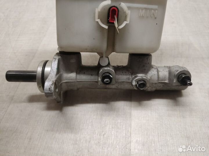 Цилиндр тормозной Kia Ceed ED 1.6 G4FC 2010