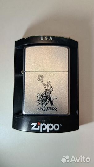 Зажигалка zippo