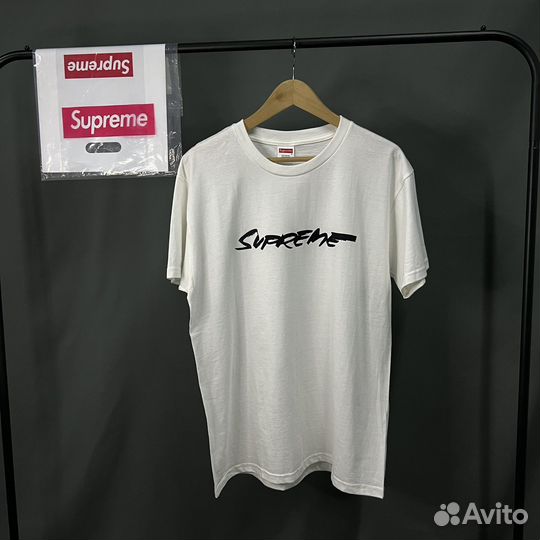 Футболка Supreme Week 1 Futura logo tee