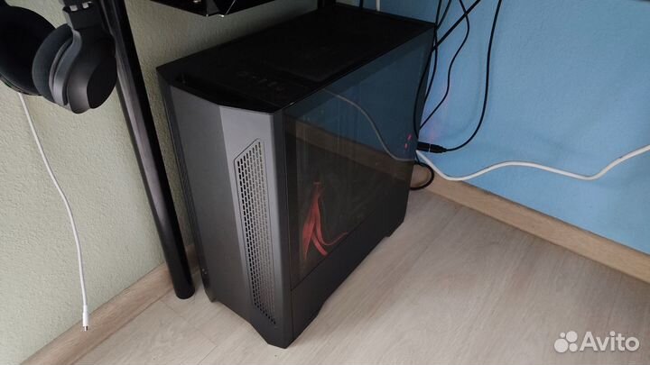Корпус Lian Li Lancool ii