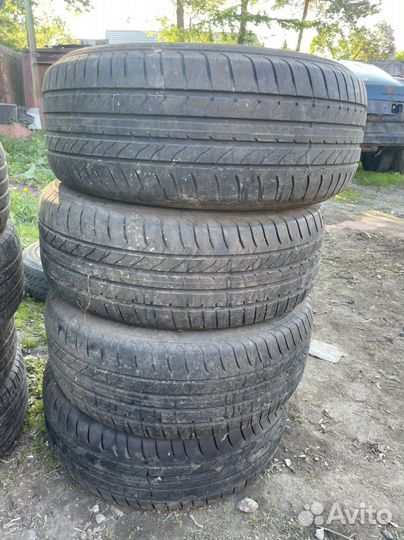 Goodyear EfficientGrip 235/55 R18 104Y