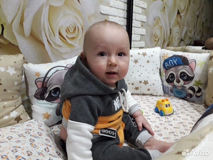 Бортики в кроватку