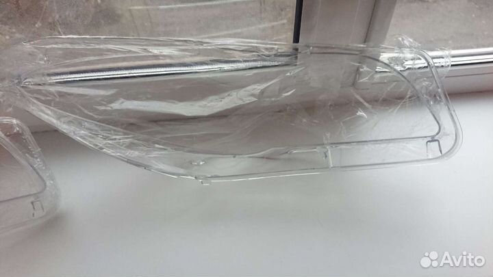 Стекла фар бмв F10 F18 новые