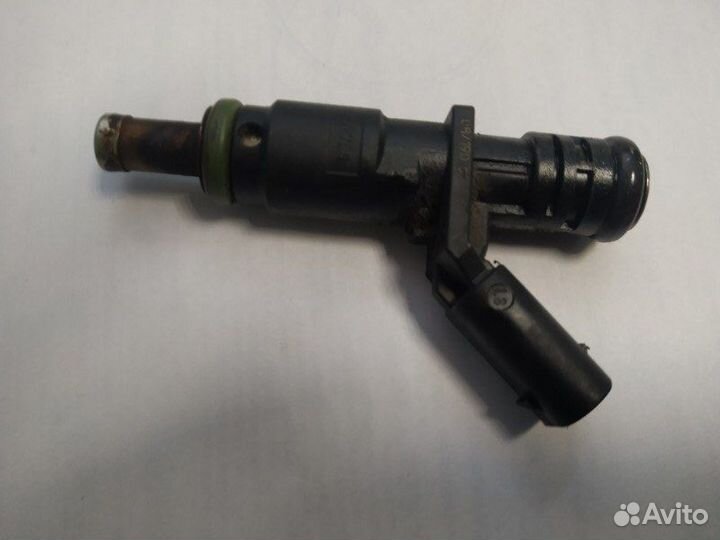 Форсунка инжекторная электрическая Mercedes-Benz