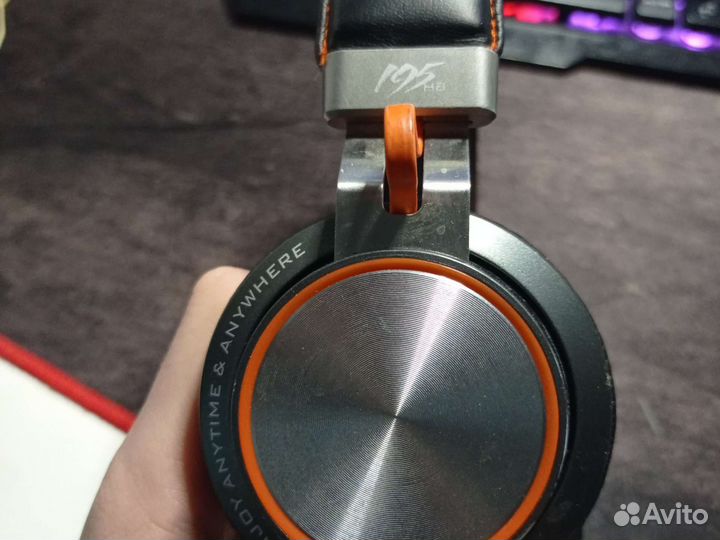 Беспроводные наушники remax