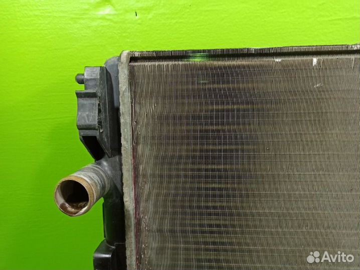 Радиатор охлаждения Renault Logan K7MF710 2007