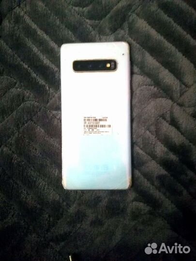 Samsung Galaxy S10, 8/128 ГБ
