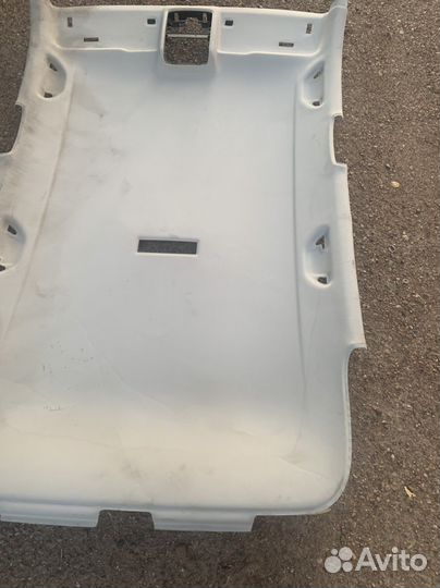 Обшивка потолка Volkswagen Tiguan