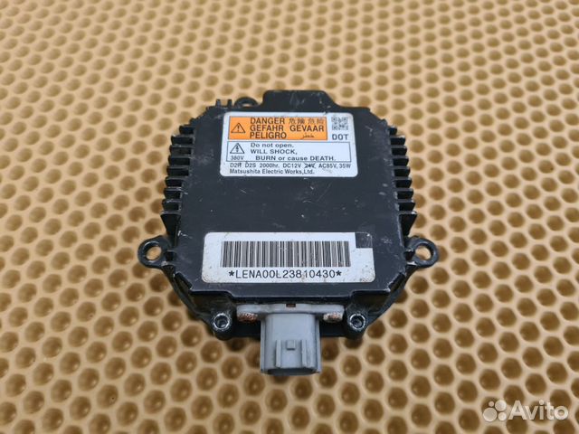 Блок ксенона передний Infiniti M35 Y50