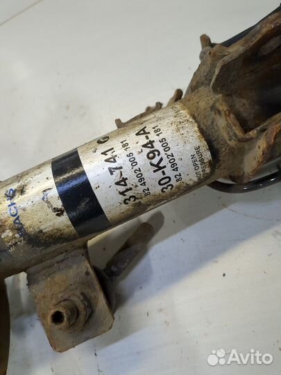 Амортизатор подвески Nissan Note E11, 2007