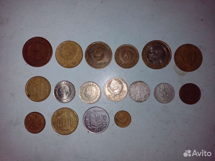 Часы,монеты