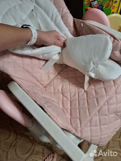 Стульчик для кормления carrello