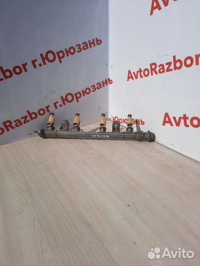 Топливная рампа с форсунками Kia Hyundai G4GC