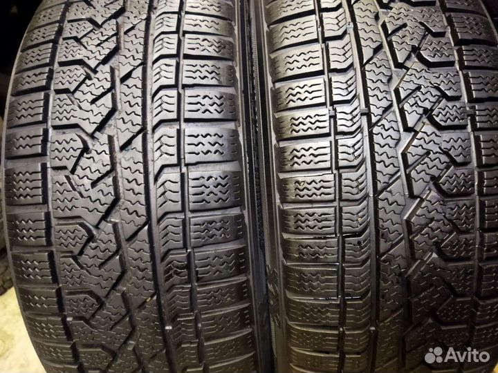 Kumho I'Zen RV ASYMMETRIC 215/55 R18 99H