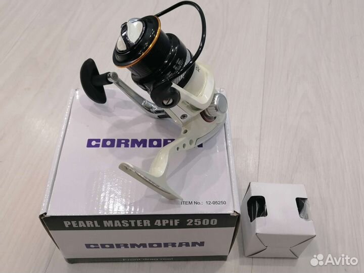Спиннинговая катушка Cormoran Pearl Master