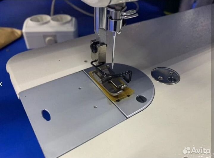 Прямострочная машина Juki DDL-8700 (Япония)