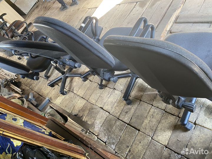 Офисный стул