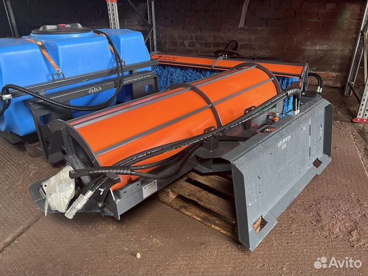 Щетка 1800 с гидроповоротом для Lonking 312