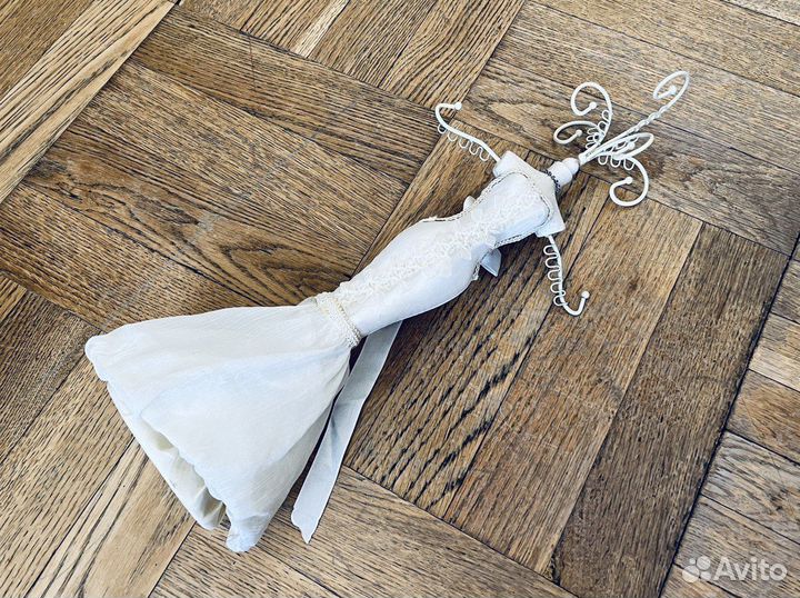 Подставка для украшений «Манекен белый» 40 см