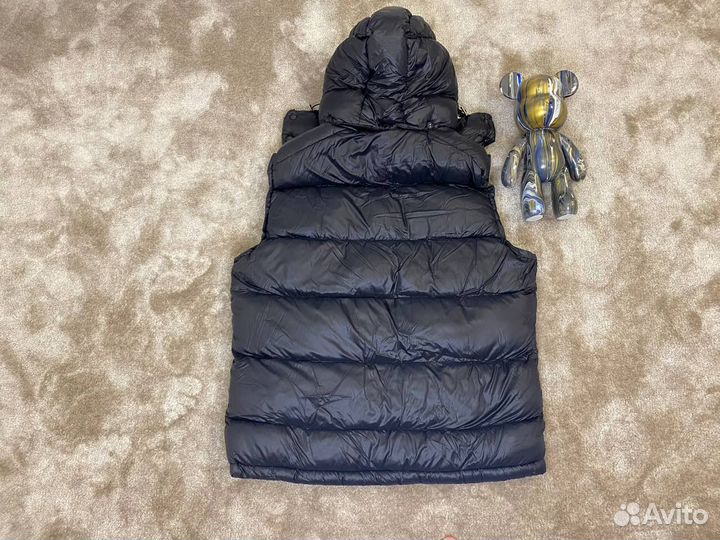 Жилетка Moncler