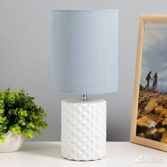 Настольная лампа 'Бернард' 1х40Вт Е14 пр-1,6м белы