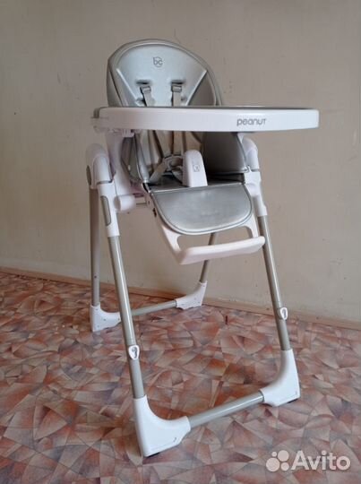 Детский стульчик для кормления