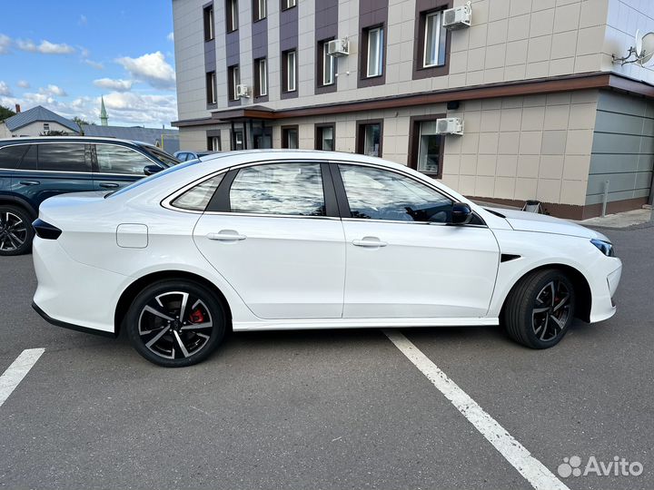 Kaiyi E5 1.5 CVT, 2023, 1 км