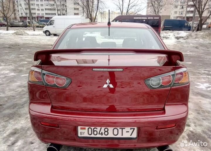 Спойлер штатный 2,0 mitsubishi lancer 10