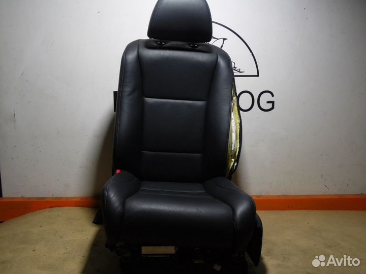 Сидение переднее пара lexus LS 460