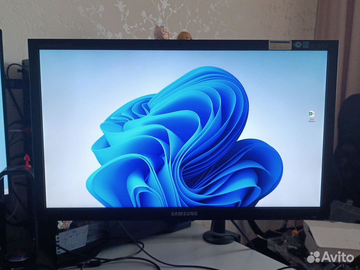 Монитор samsung 22 дюйма