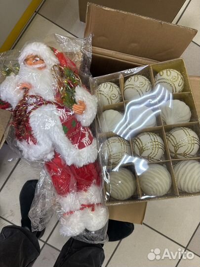 Новогодние игрушки