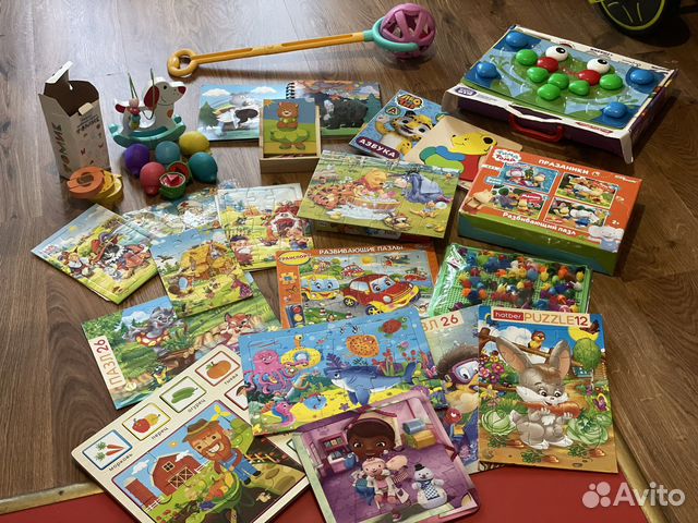 Развивающие игрушки пакетом