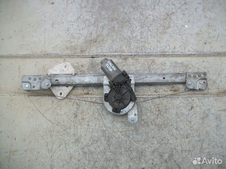 Стеклоподъемник передний правый Рено Логан