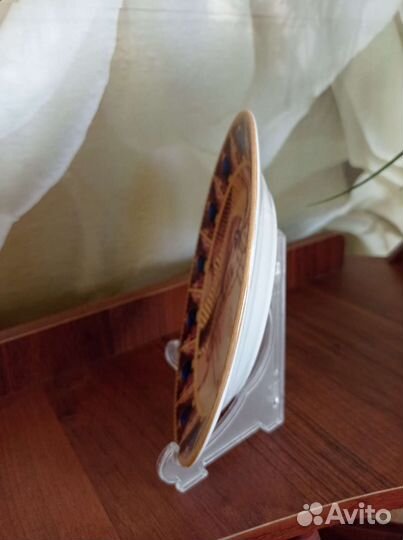 Тарелка декоративная